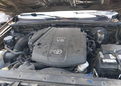 2012 Toyota Tacoma Base V6 z USA, uszkodzony, nr VIN 3TMMU4FN1CM045739